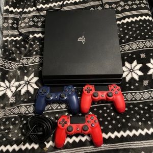 Used ps4 Pro 1tb